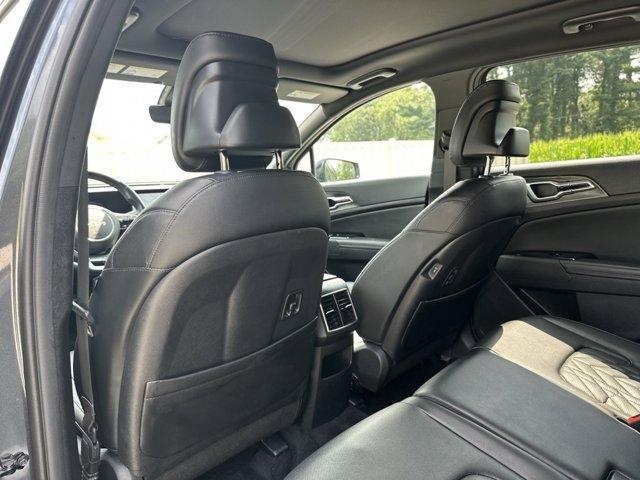 Photo of 2024 Gravity Gray Kia Sportage