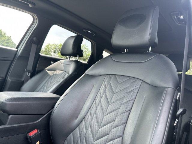 Photo of 2024 Gravity Gray Kia Sportage