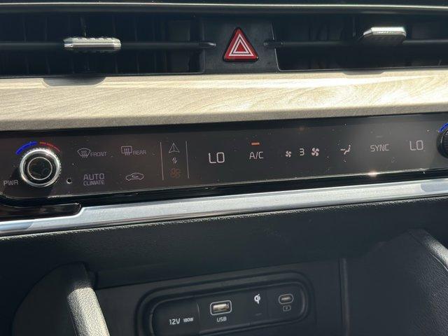 Photo of 2024 Gravity Gray Kia Sportage