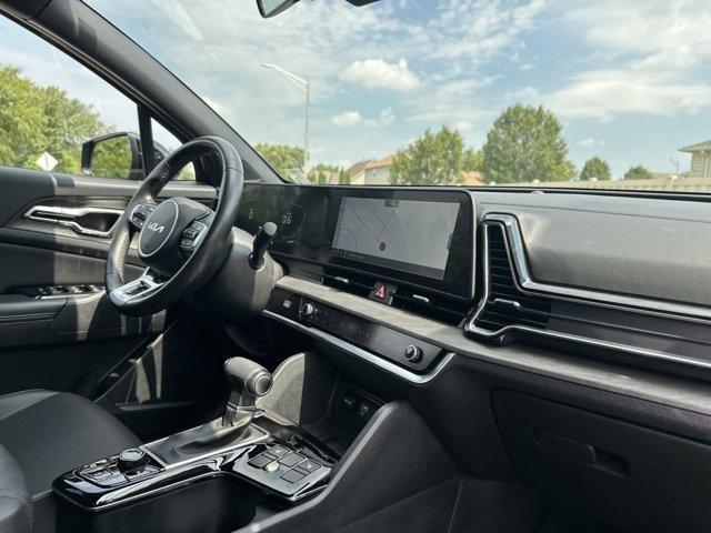 Photo of 2024 Gravity Gray Kia Sportage
