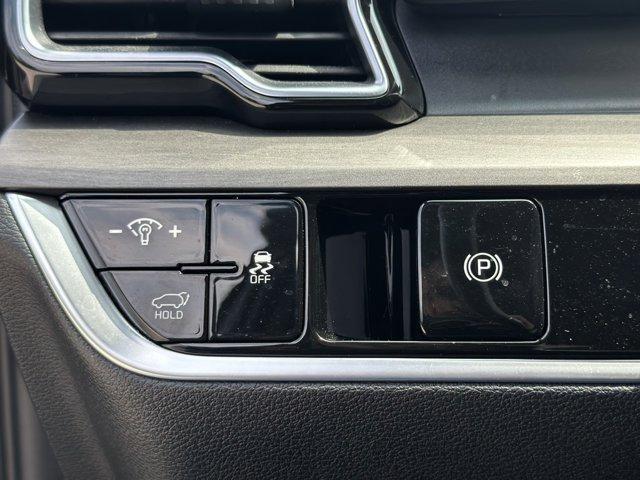 Photo of 2024 Gravity Gray Kia Sportage