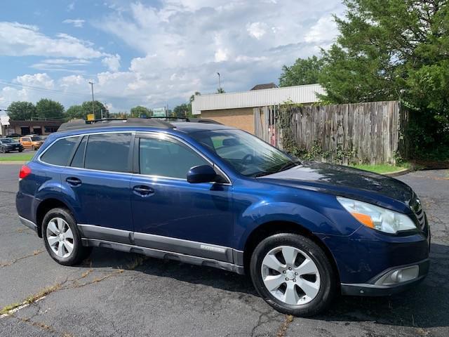 Photo of 2010 Blue Subaru Outback