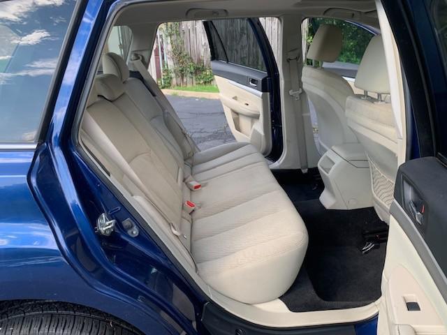 Photo of 2010 Blue Subaru Outback