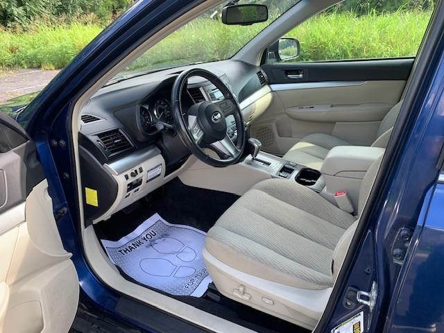 Photo of 2010 Blue Subaru Outback