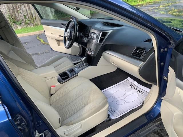 Photo of 2010 Blue Subaru Outback