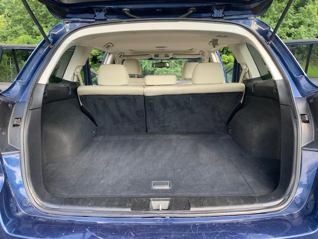 Photo of 2010 Blue Subaru Outback
