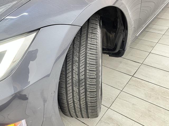 Photo of 2020 Gray Tesla Model S