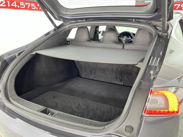 Photo of 2020 Gray Tesla Model S