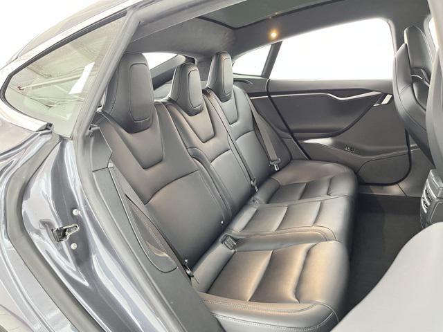 Photo of 2020 Gray Tesla Model S