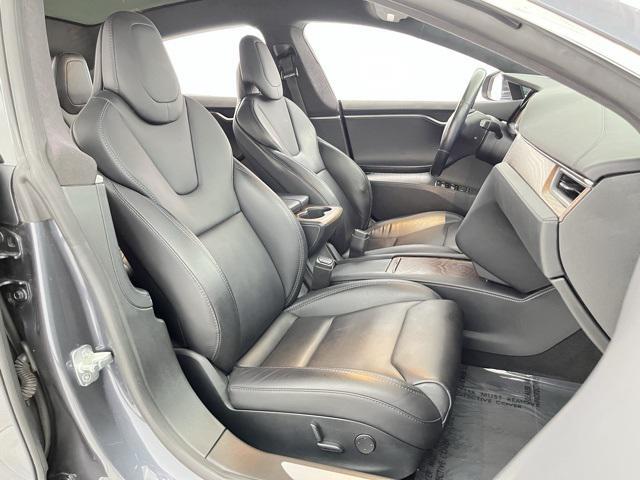 Photo of 2020 Gray Tesla Model S