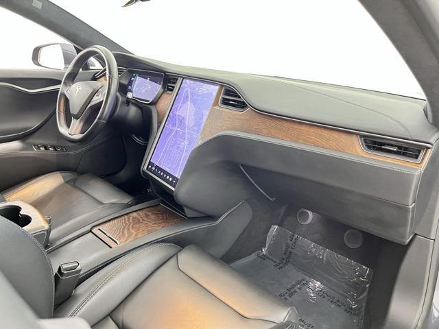 Photo of 2020 Gray Tesla Model S