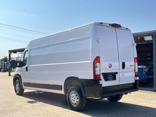 Photo of 2023 Bright White Clearcoat RAM ProMaster 2500