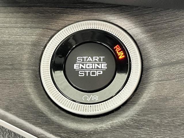 Photo of 2023 Baltic Gray Metallic Clearcoat Jeep Grand Cherokee 4xe