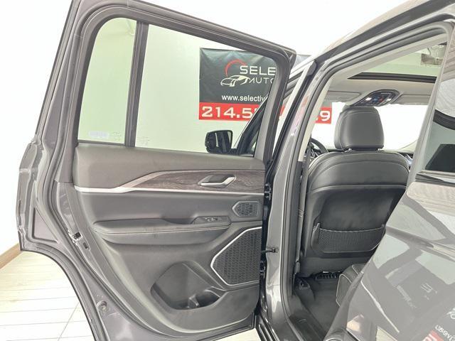 Photo of 2023 Baltic Gray Metallic Clearcoat Jeep Grand Cherokee 4xe