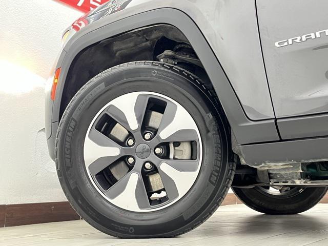 Photo of 2023 Baltic Gray Metallic Clearcoat Jeep Grand Cherokee 4xe