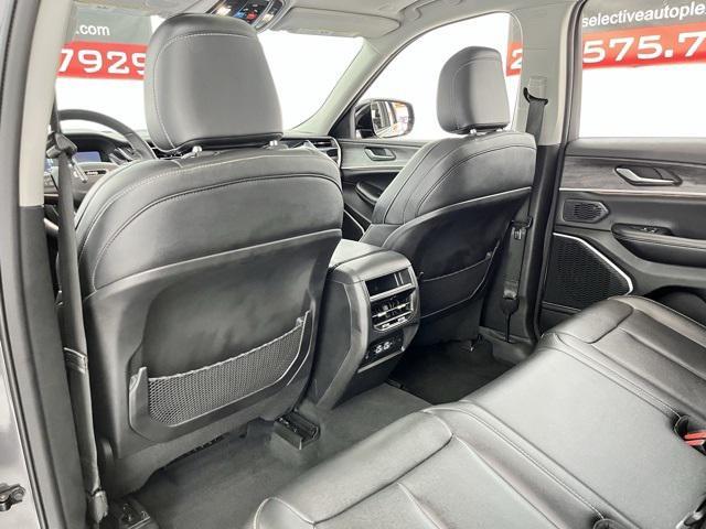 Photo of 2023 Baltic Gray Metallic Clearcoat Jeep Grand Cherokee 4xe