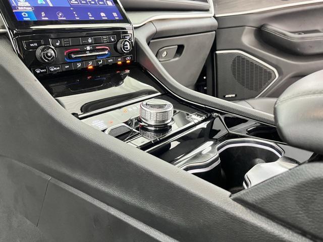 Photo of 2023 Baltic Gray Metallic Clearcoat Jeep Grand Cherokee 4xe