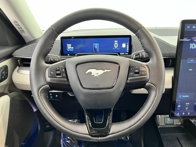 Photo of 2022 White Metallic Ford Mustang Mach-E