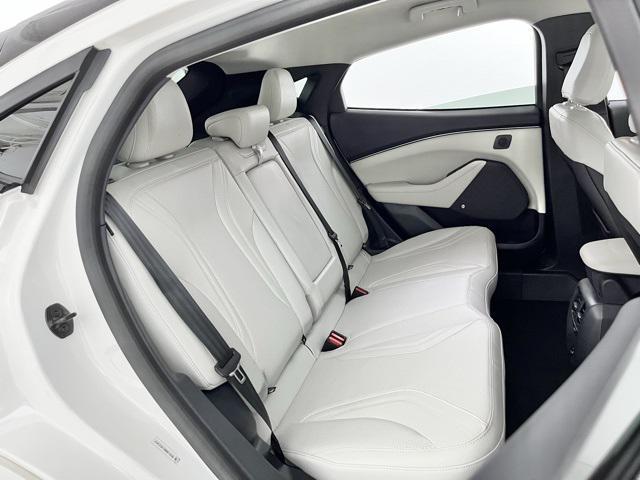 Photo of 2022 White Metallic Ford Mustang Mach-E