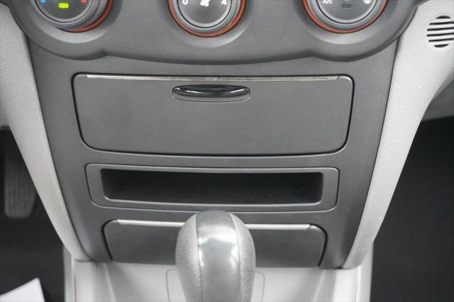 Photo of 2009 Silver Kia Optima