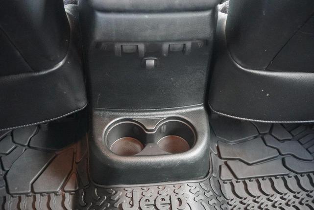Photo of 2018 Rhino Clearcoat Jeep Wrangler JK Unlimited
