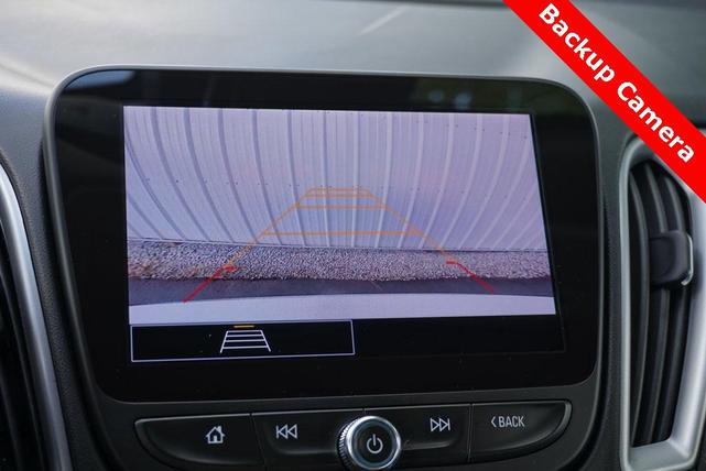 Photo of 2023 Summit White Chevrolet Malibu