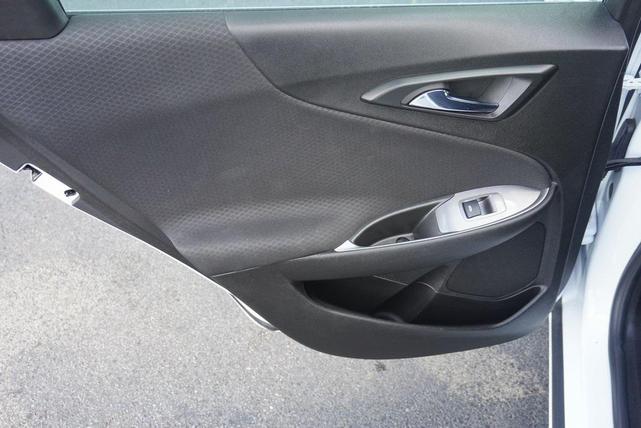 Photo of 2023 Summit White Chevrolet Malibu