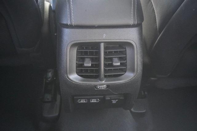 Photo of 2023 Bright White Clearcoat Jeep Cherokee