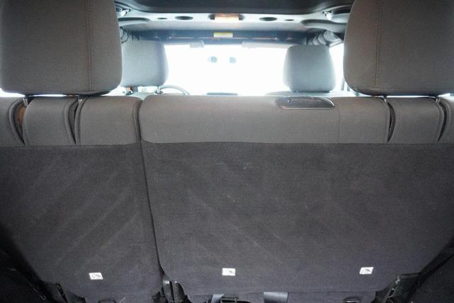 Photo of 2011 Mango Tango Pearlcoat Jeep Wrangler Unlimited