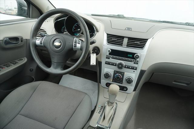 Photo of 2011 Imperial Blue Metallic Chevrolet Malibu