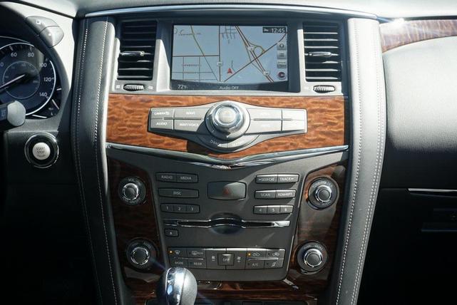 Photo of 2019 Pearl White Tricoat Nissan Armada