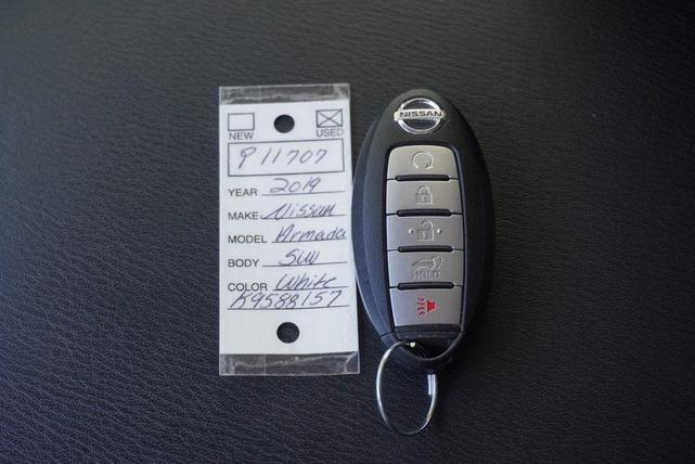 Photo of 2019 Pearl White Tricoat Nissan Armada