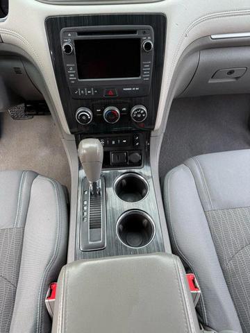 Photo of 2016 Burgundy Chevrolet Traverse