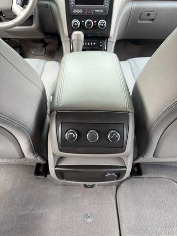 Photo of 2016 Burgundy Chevrolet Traverse