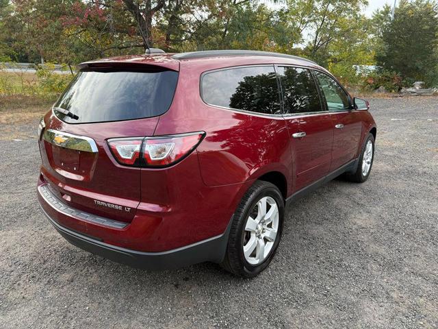 Photo of 2016 Burgundy Chevrolet Traverse