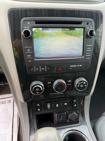 Photo of 2016 Burgundy Chevrolet Traverse