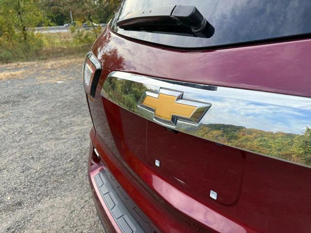 Photo of 2016 Burgundy Chevrolet Traverse