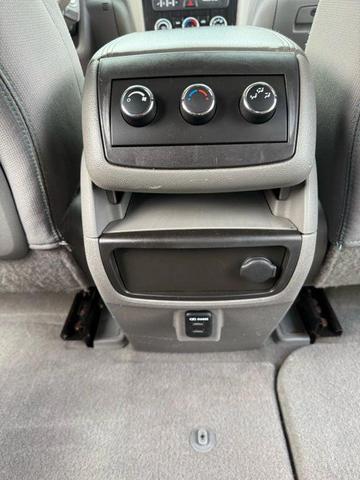 Photo of 2016 Burgundy Chevrolet Traverse