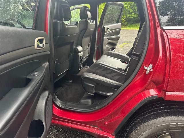 Photo of 2015  Jeep Grand Cherokee