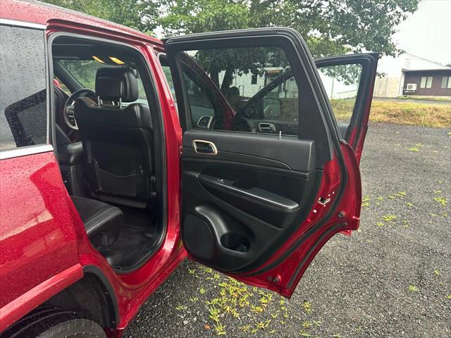 Photo of 2015  Jeep Grand Cherokee