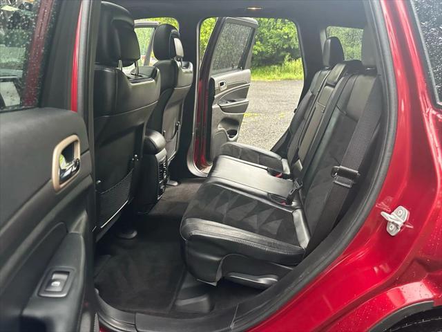 Photo of 2015  Jeep Grand Cherokee