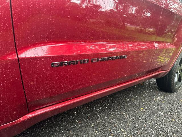 Photo of 2015  Jeep Grand Cherokee