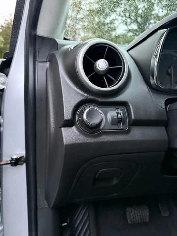 Photo of 2016 Silver Ice Metallic Chevrolet Trax
