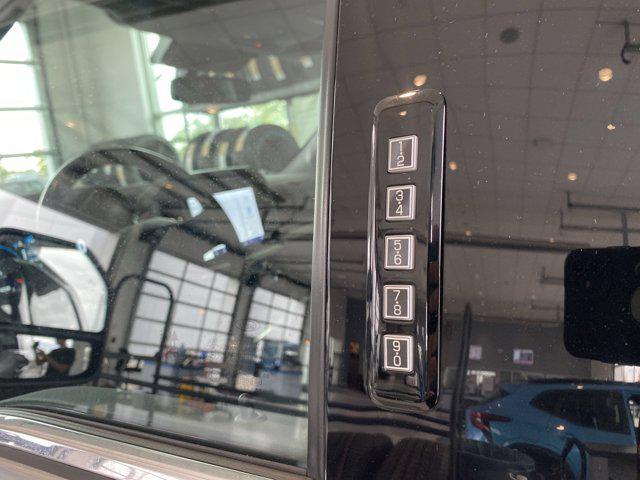 Photo of 2022 ICONIC SILVER METALLIC Ford F-150