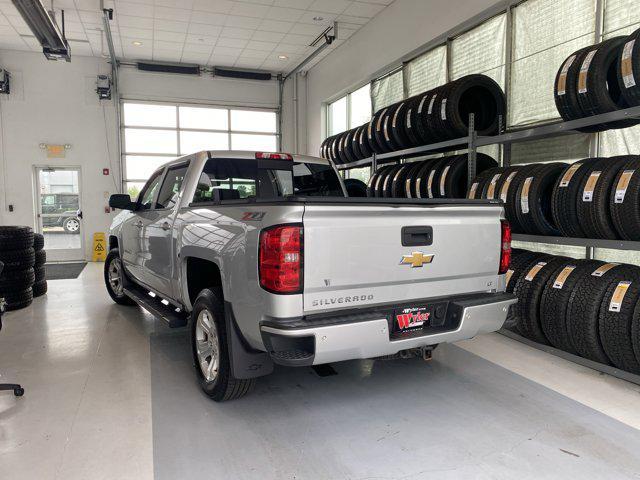 Photo of 2016 Silver Ice Metallic Chevrolet Silverado 1500