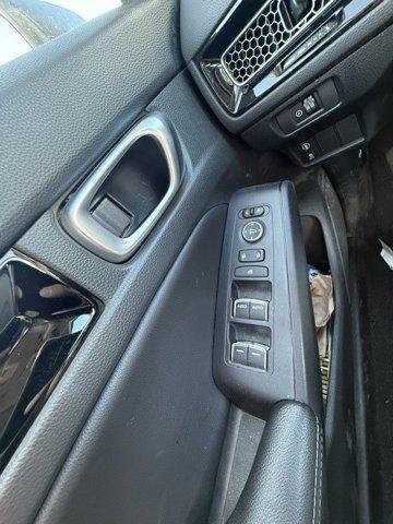 Photo of 2023 Gray Honda Civic
