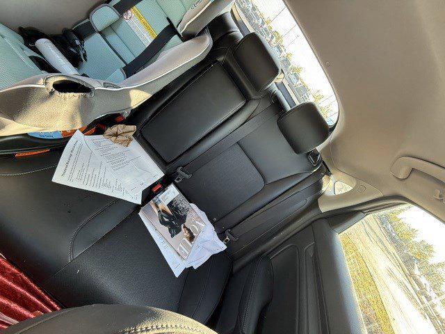 Photo of 2023 Gray Honda Civic
