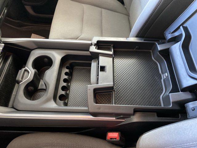 Photo of 2020 Patriot Blue Pearlcoat RAM 1500