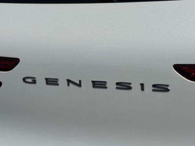 Photo of 2025 Uyuni White Genesis GV70
