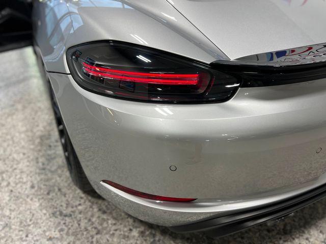 Photo of 2022 Silver Porsche 718 Cayman